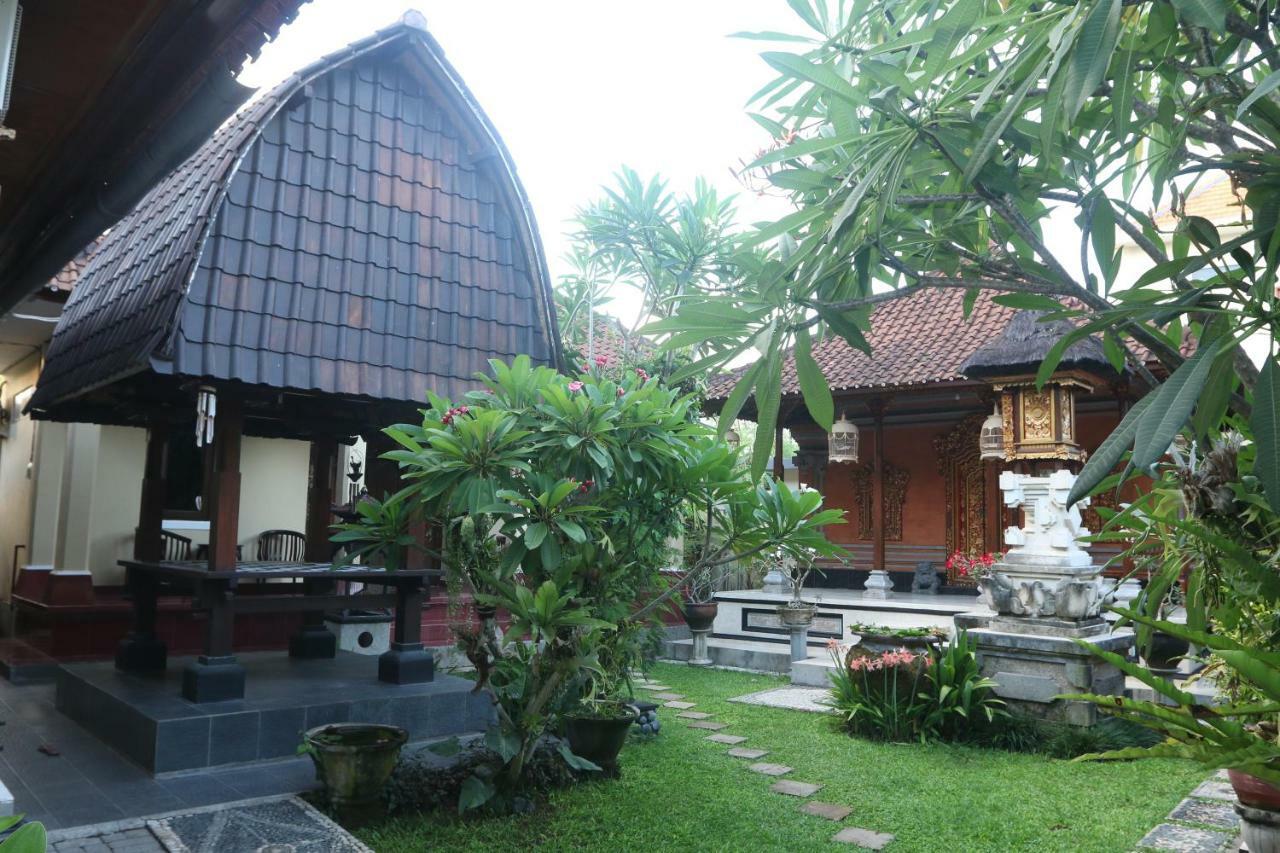 Homestay Sekar Waru *
